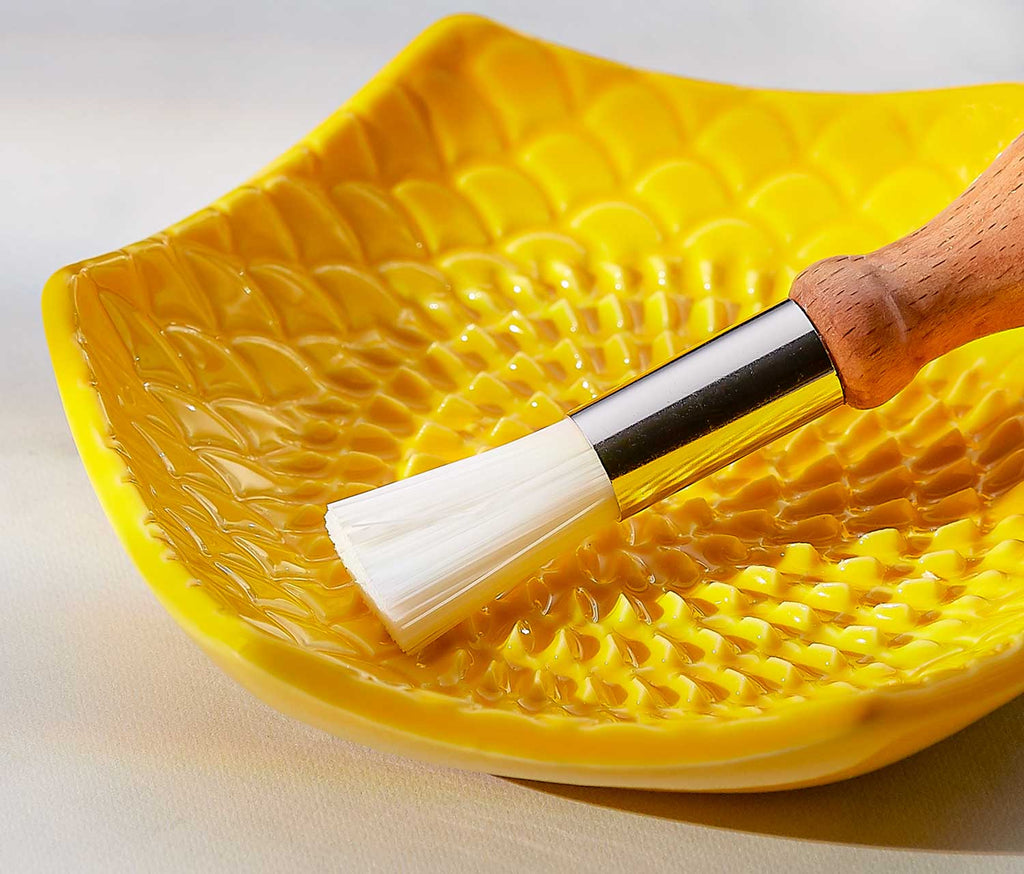Ceramic Yellow Grater Set with Brush