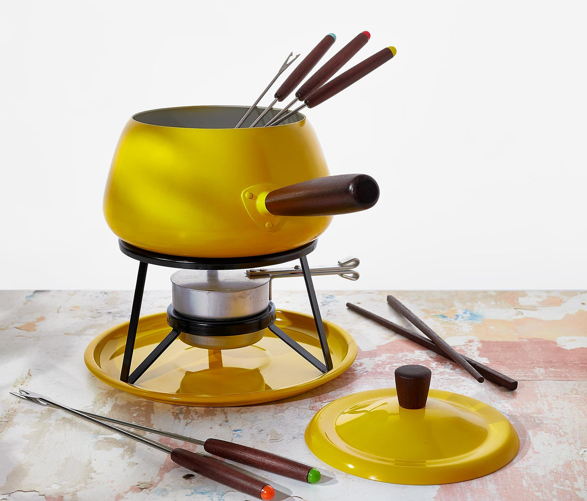 Vintage Retro Boho Mid Century Atomic Gold Yellow Oster Electric Fondue Pot  with Fondue Forks