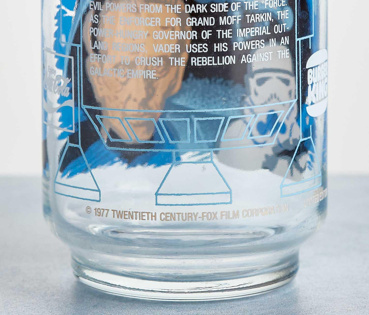 http://lollygag.co/cdn/shop/products/1977-Star-Wars-A-New-Hope-Dart-Vader-Collector-Glass-details-Lollygag_1200x1200.jpg?v=1678299551
