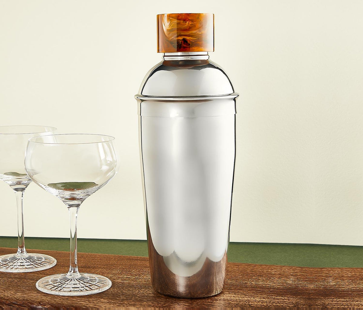 PEBBLED GLASS AND HAMMERED METAL COCKTAIL SHAKER – Agate and Birch