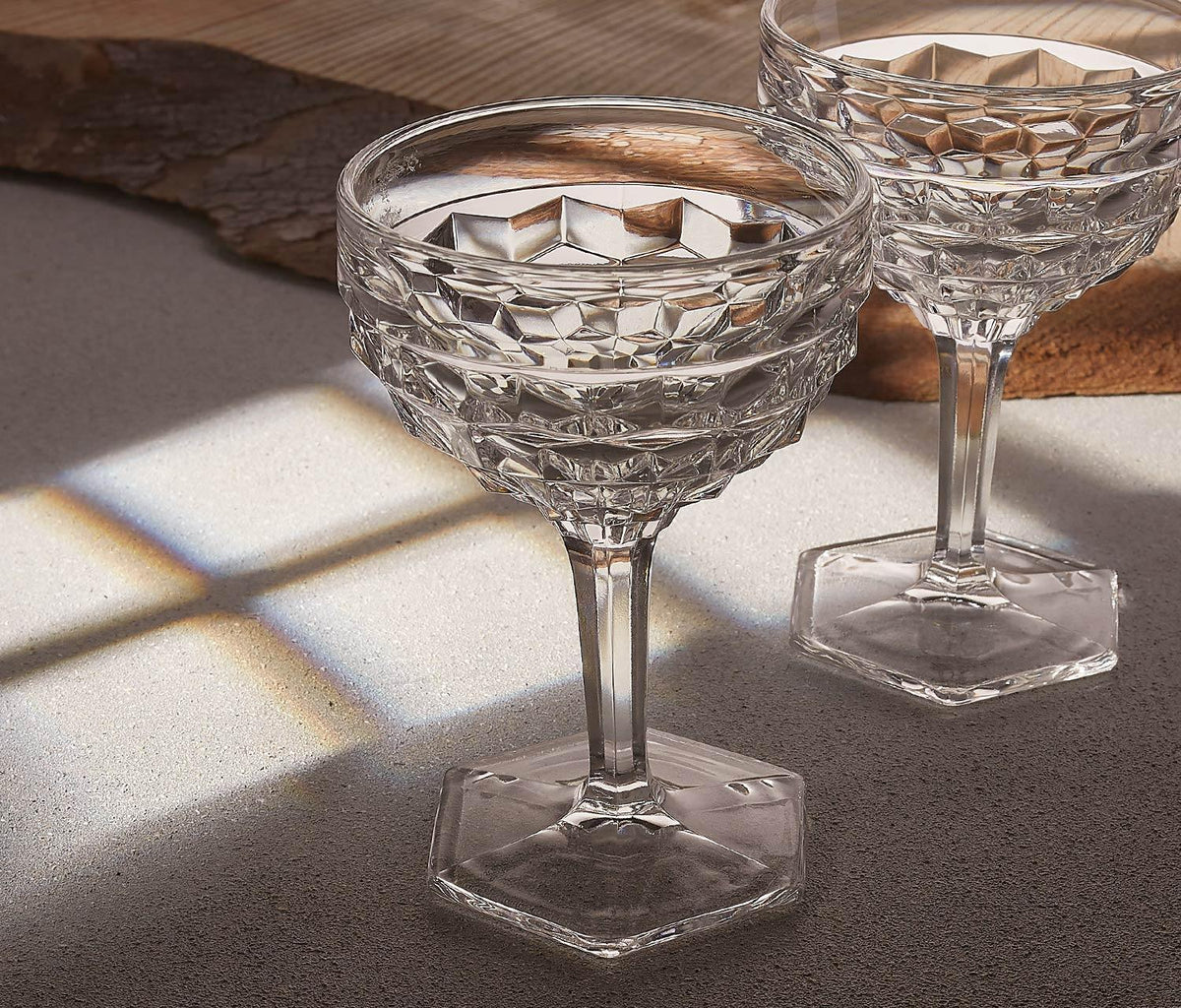 http://lollygag.co/cdn/shop/products/Vintage-Cubist-Coupe-Champagne-Glasses-details-Lollygag_1200x1200.jpg?v=1678299588