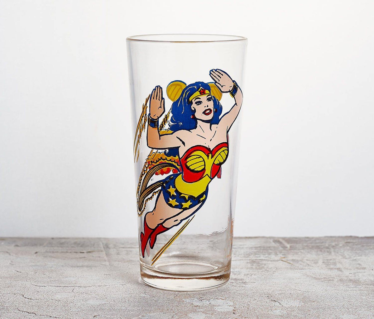 1978 Wonder Woman Dc Comics Tall Glass - Vintage