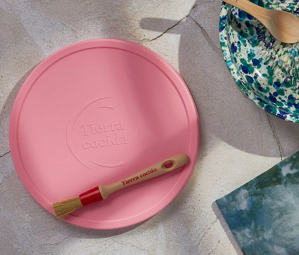 BPA-free silicone bowl pink lid - Lollygag