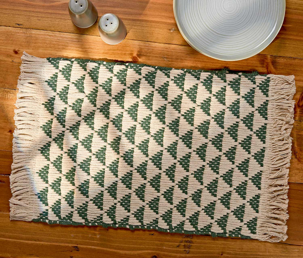 Jade geometric cotton placemats - lollygag