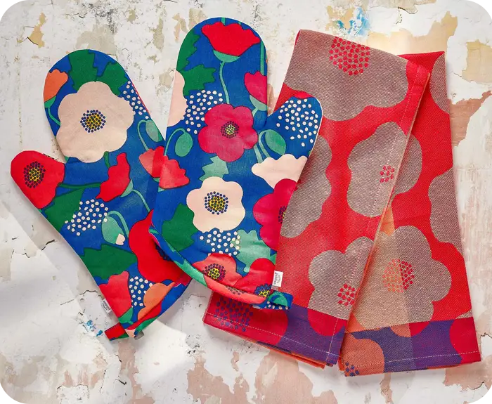 Lollygag Holiday Linen gift collection