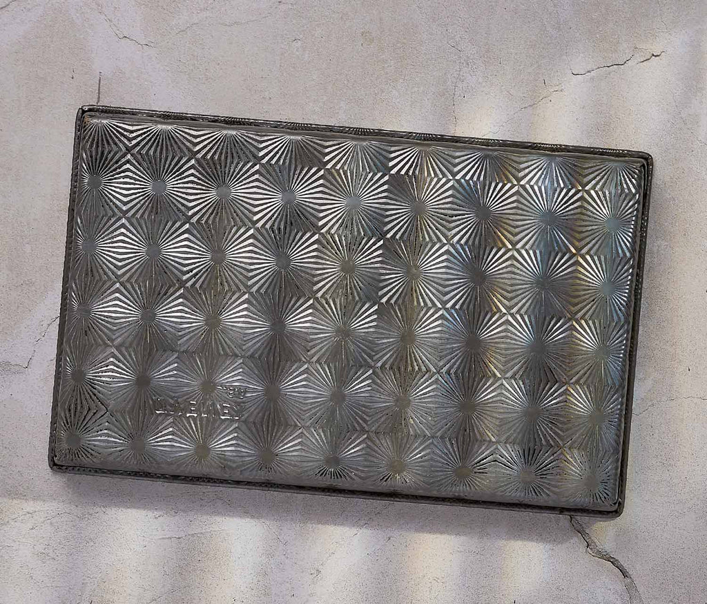 Vintage Ekco-Ovenex Starburst Rectangle Sheet Pan - lollygag
