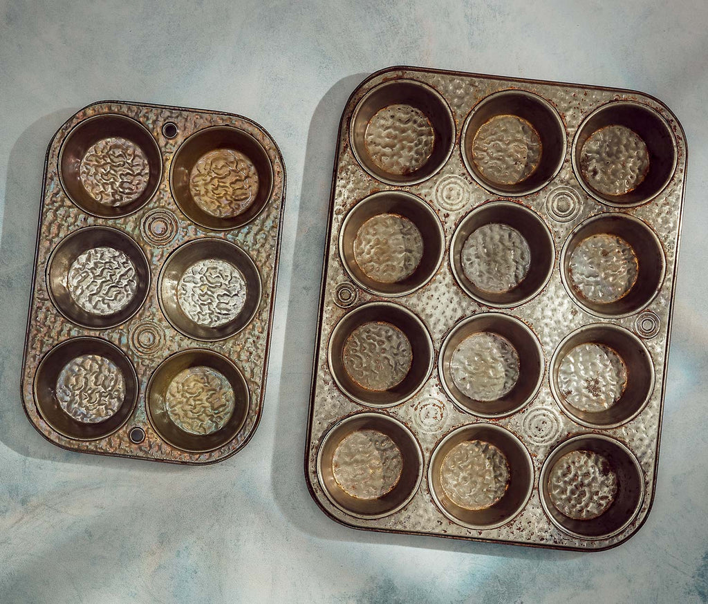 Vintage Hammered Muffin Tins Baker's Set - lollygag