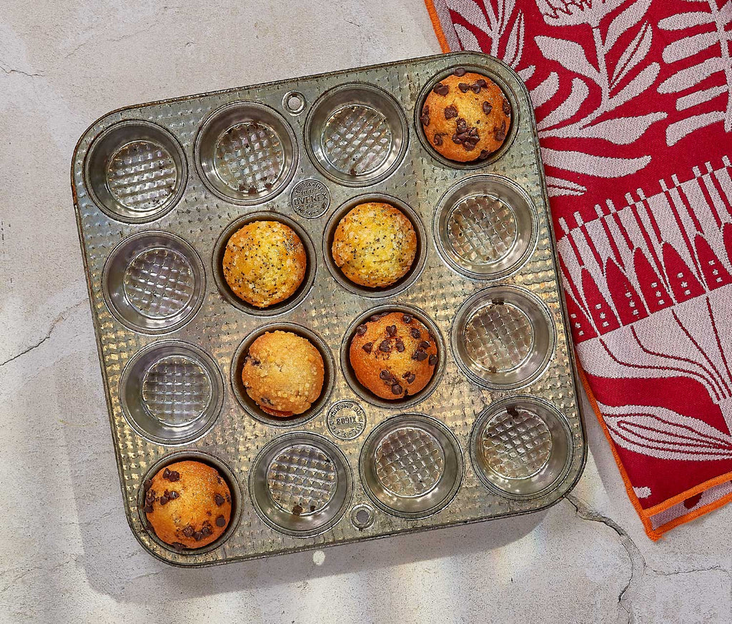 Vintage Ekco Ovenex Waffle 12 Cup Mini Muffin Tin - Lollygag