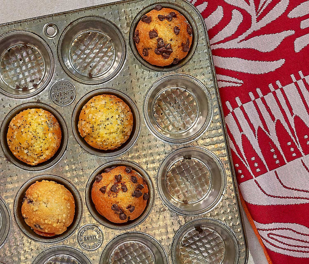 Vintage Ekco Ovenex Waffle 12 Cup Mini Muffin Tin - Lollygag