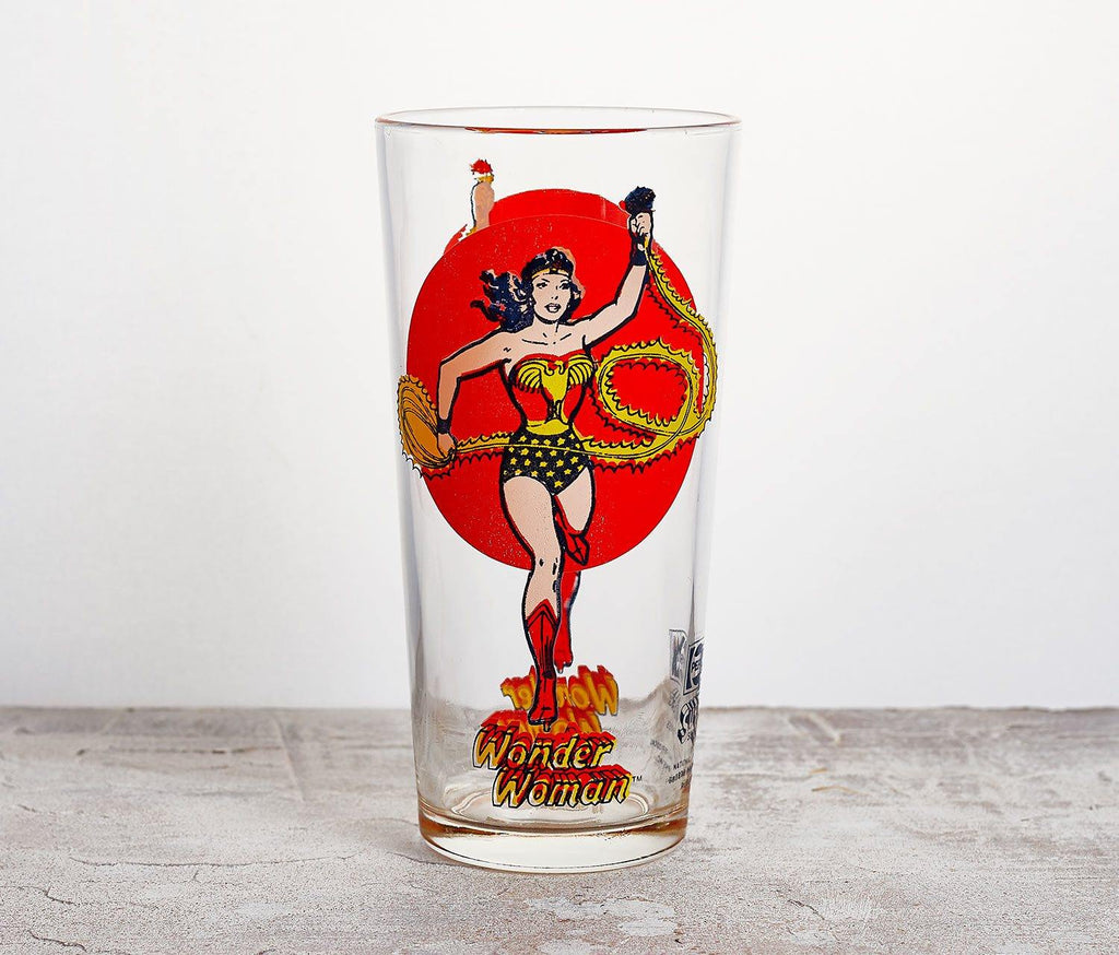 Wonder Woman Dc Comics High Glass - 1976 Vintage - lollygag